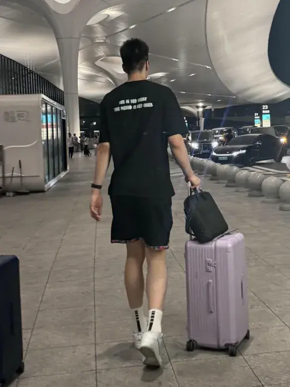 cn, 更新了社交, 陈国豪 cn, 更新了社交, 陈国豪