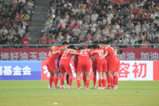 夏天最动人, 细微隐患, 从连败到首